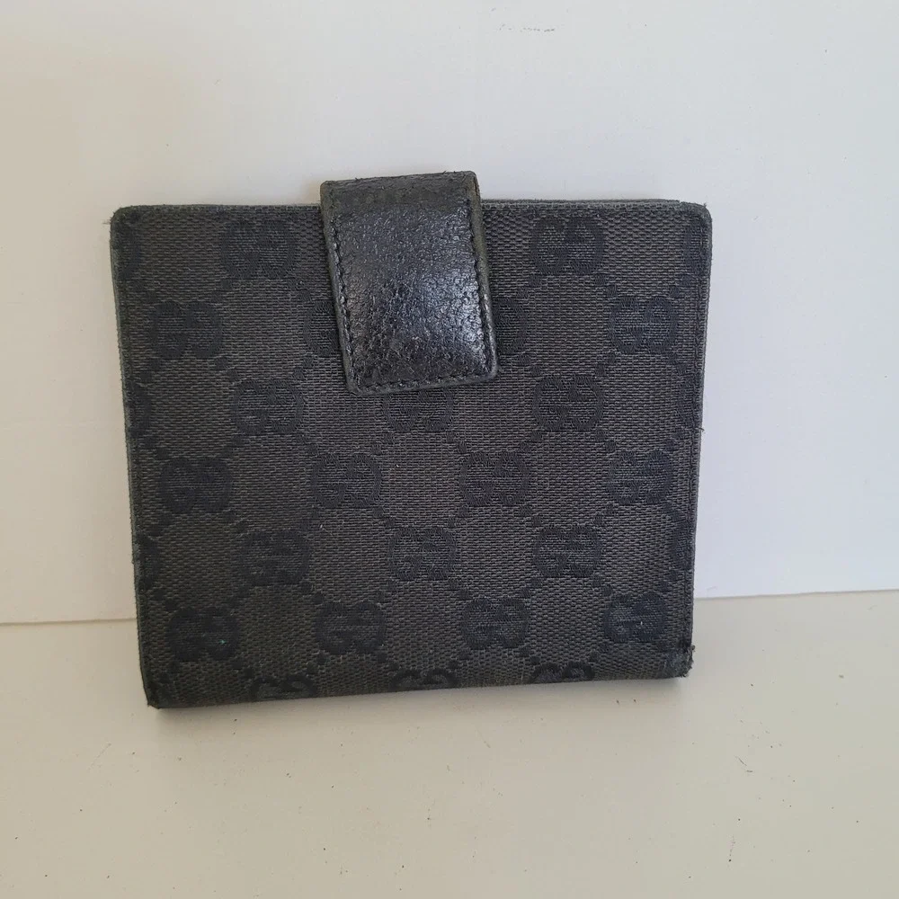 Gucci GG Monogram Canvas Bifold Wallet Black Silver Logo Hardware Made in Italy